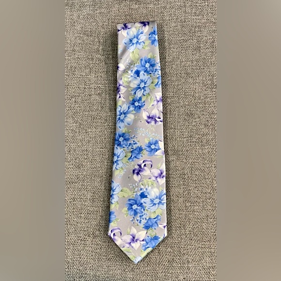 3 MEN’s Silk Ties - $30 for all 3 - Picture 1 of 2